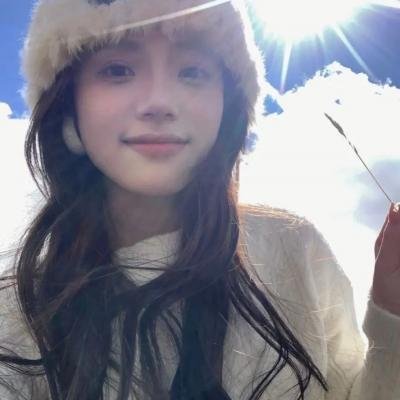 捷运上的女孩